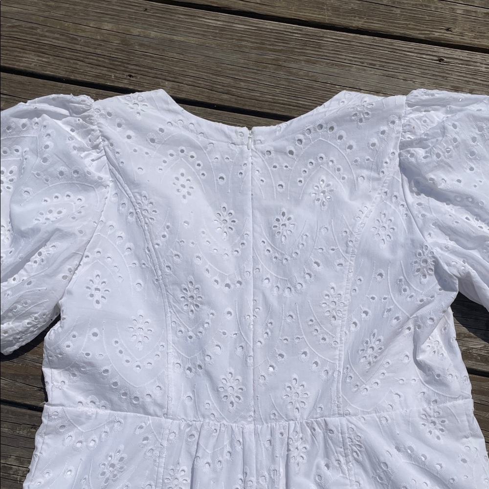 Express White Eyelet Romper - Picture 11 of 16